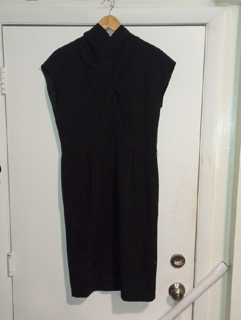 Classic Black Cap-Sleeve Sheath Dress